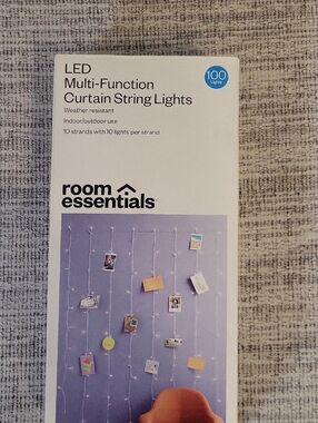 Room Essentials White LED Curtain String Lights